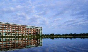全国十强独立学院：保定理工学院上榜 第4在武汉东湖风景区